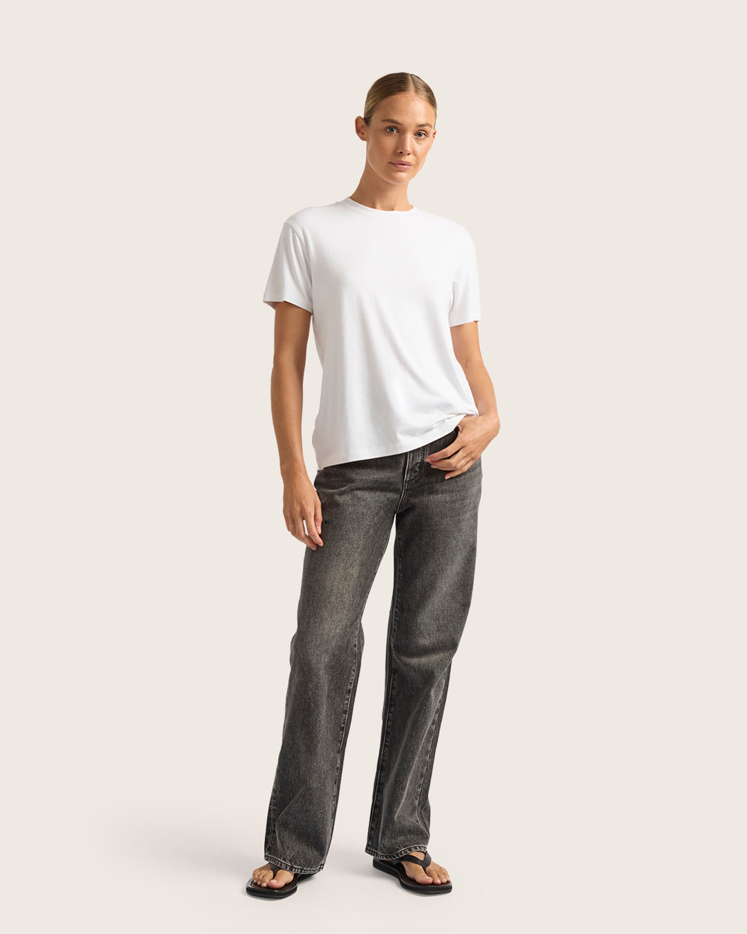 Camiseta clásica de cuello redondo para mujer - Blanca