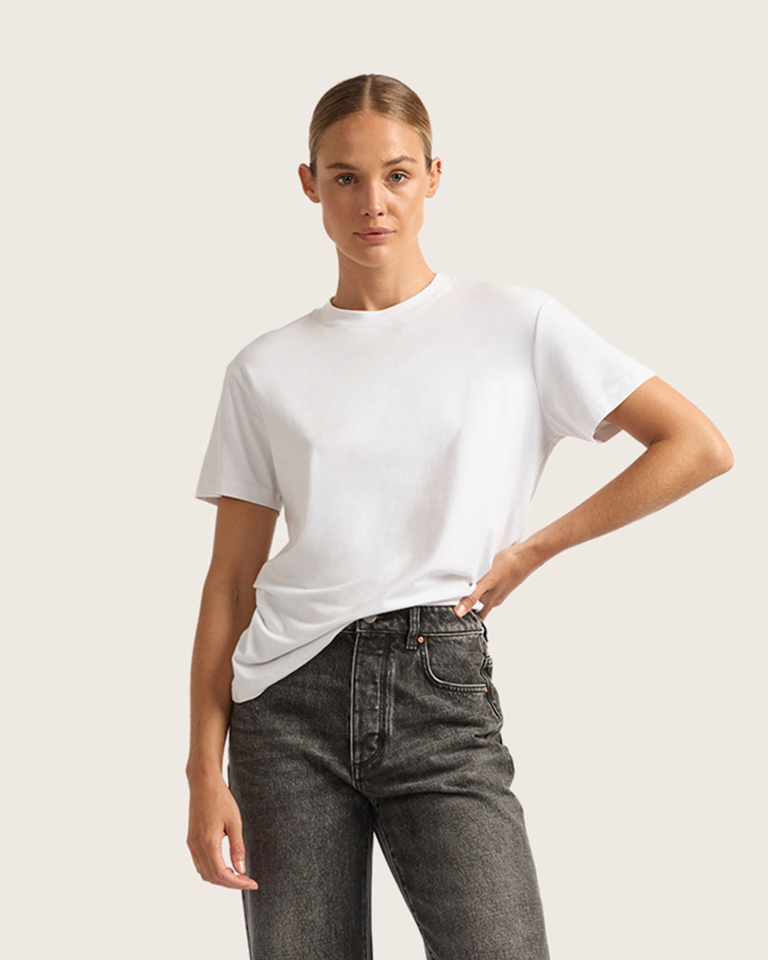 Camiseta clásica de cuello redondo para mujer - Blanca