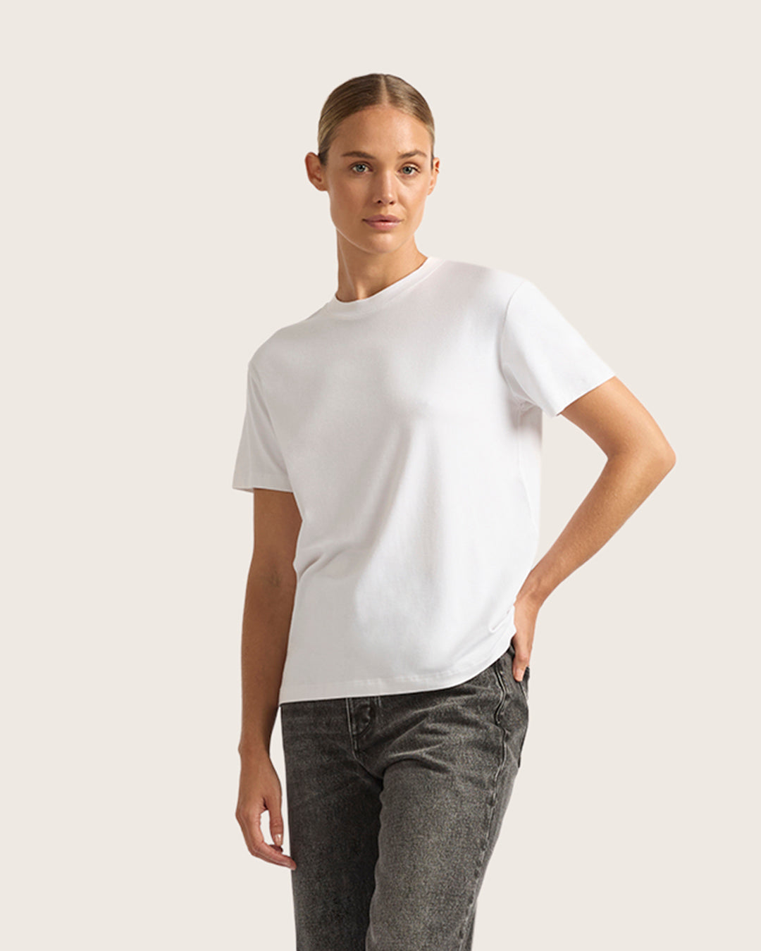 Camiseta clásica de cuello redondo para mujer - Blanca