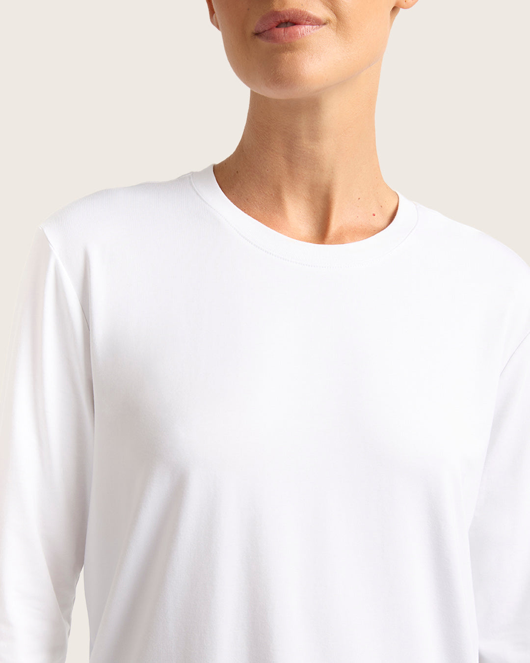 Camiseta clásica de manga larga para mujer - Blanca