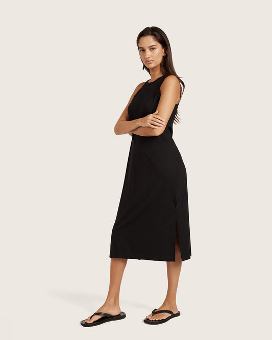 Vestido con espalda deportiva - Negro