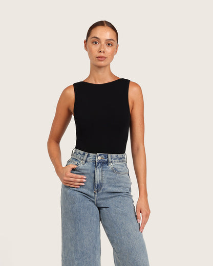 Body de canalé con escote barco - Negro