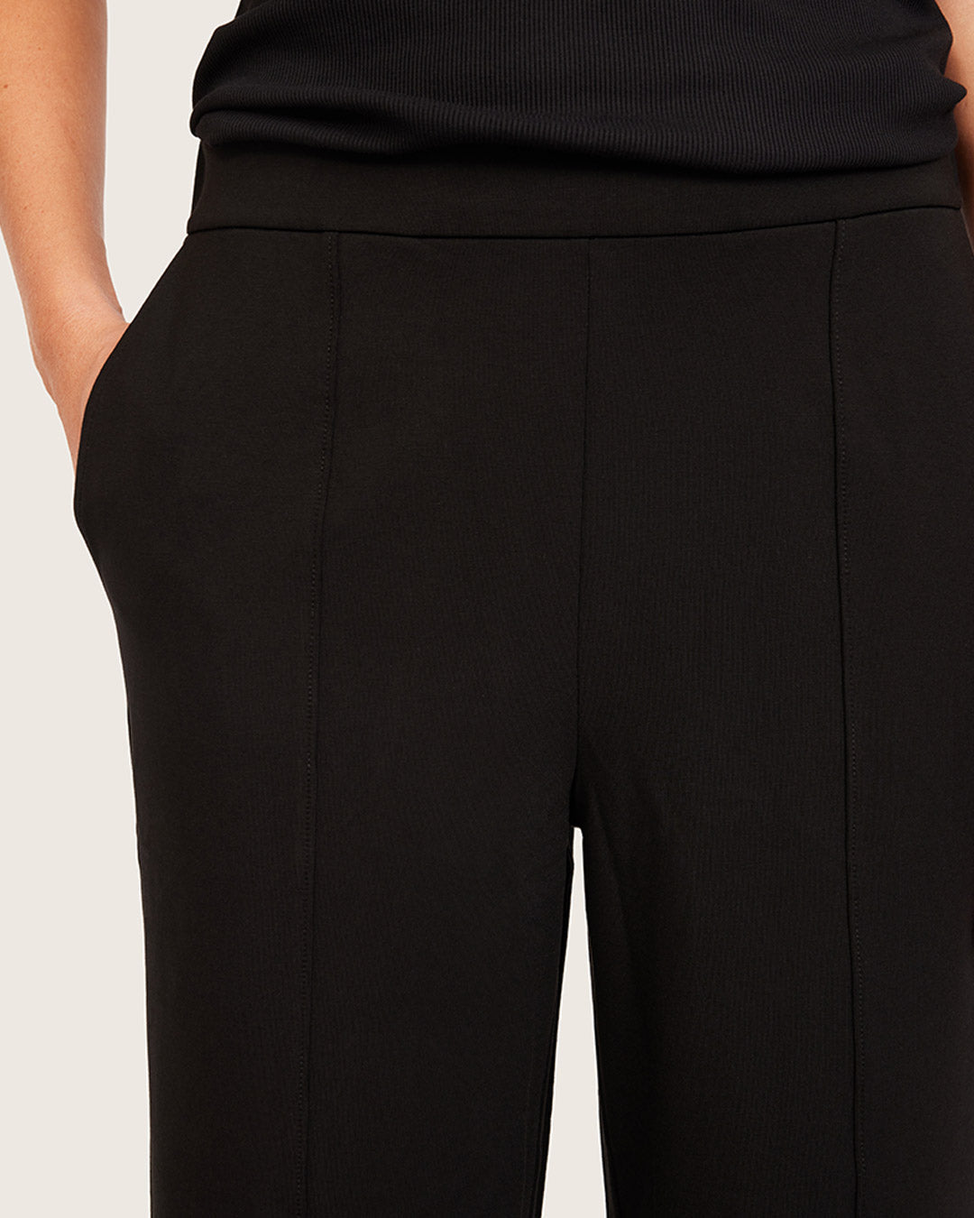 Pantalones de corte relajado - Regular - Negro