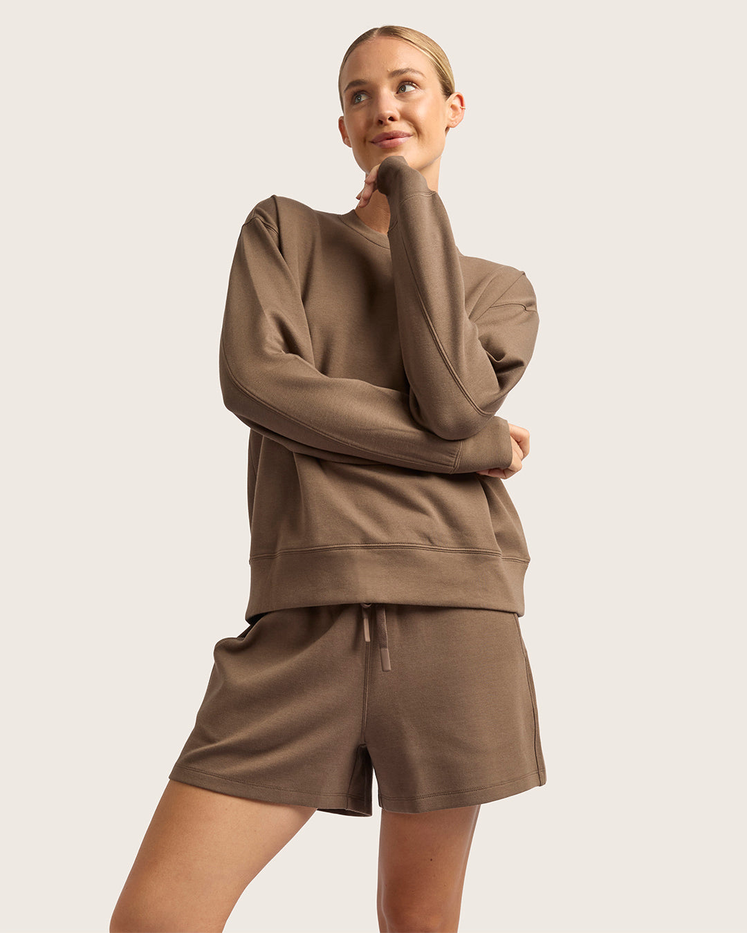 Suéter de cuello redondo para mujer - color ostrа