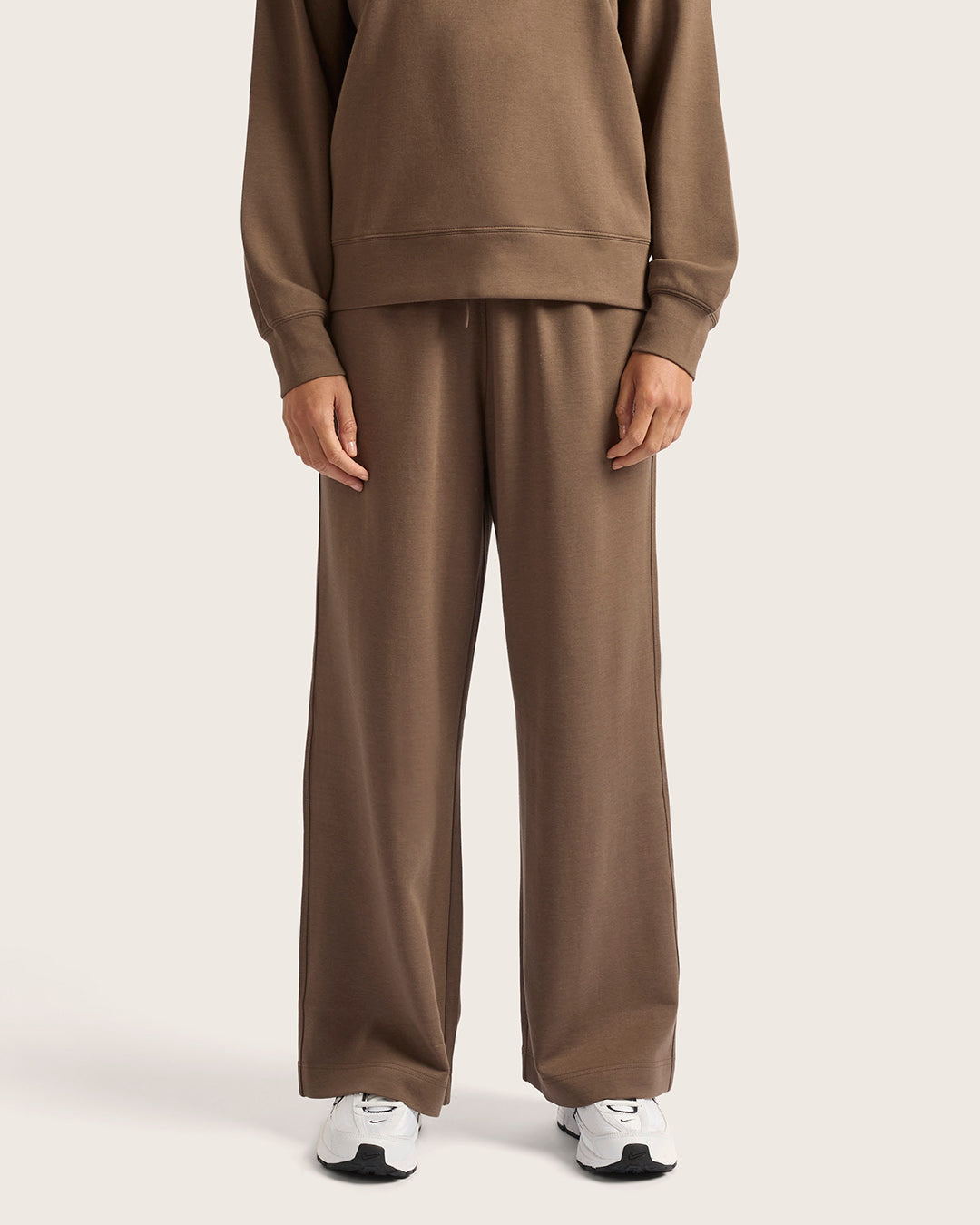Pantalones deportivos de pierna recta para mujer - color ostrа