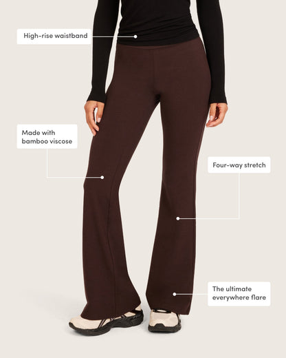 Pantalones acampanados de cintura alta - Cortos - Algarroba